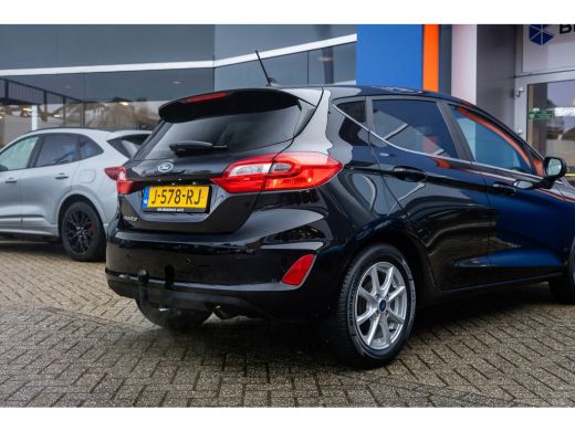 Ford Fiesta 1.0 EcoBoost Titanium | Trekhaak | Stuur/stoel/voorruit verwarming | Apple Carplay/Android Auto/n... ActivLease financial lease