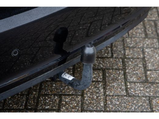 Ford Fiesta 1.0 EcoBoost Titanium | Trekhaak | Stuur/stoel/voorruit verwarming | Apple Carplay/Android Auto/n... ActivLease financial lease