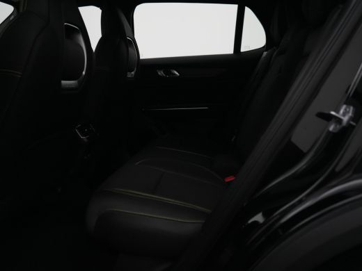 Lynk & Co 01 1.5 Core 48 maanden garantie | Standkachel | Camera | Adaptive Cruise | Carplay | Stoelverwarming ActivLease financial lease