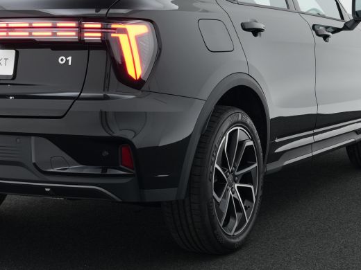 Lynk & Co 01 1.5 Core 48 maanden garantie | Standkachel | Camera | Adaptive Cruise | Carplay | Stoelverwarming ActivLease financial lease