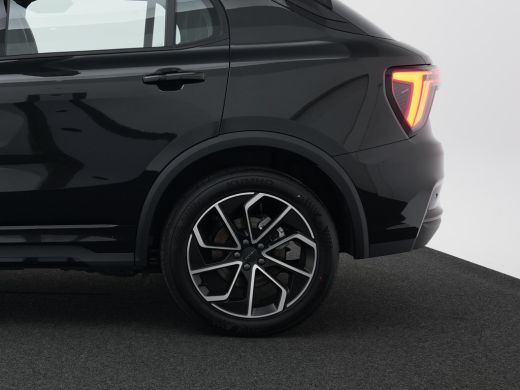Lynk & Co 01 1.5 Core 48 maanden garantie | Standkachel | Camera | Adaptive Cruise | Carplay | Stoelverwarming ActivLease financial lease