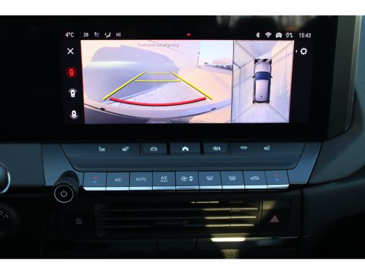 Opel Astra 1.6 Hybrid Ultimate | Automaat | Navigatie | Camera | Panorama/schuifdak | Black pack | 7.500km | ActivLease financial lease