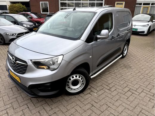 Opel Combo 1.5D L1H1 Edition + Schufdeur L+R, Navi, App Connect ActivLease financial lease