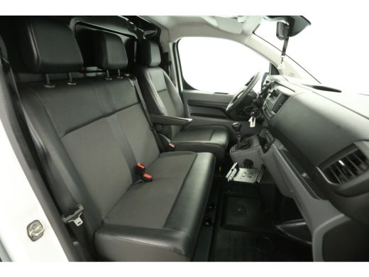 Opel Vivaro CDTI L2H1 | Airco | Kasten | Cruise | 3-Zits | Parkeersens. | Imperiaal | Inrichting ActivLease financial lease