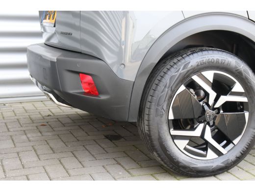 Peugeot 2008 1.2 HYBRID 145PK GT PACK AUTOMAAT / NAVI / LEDER / CLIMA / LED / PDC / 17" LMV / KEYLESS / 360&deg; C... ActivLease financial lease