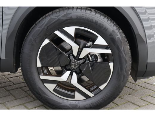 Peugeot 2008 1.2 HYBRID 145PK GT PACK AUTOMAAT / NAVI / LEDER / CLIMA / LED / PDC / 17" LMV / KEYLESS / 360&deg; C... ActivLease financial lease
