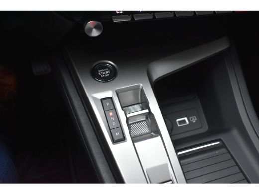 Peugeot 408 1.2 Hybrid 145 e-DCS6 Allure DEMO-DEAL! | Stuur/Stoelverwarming | 360 Camera | Adaptive Cruise | ... ActivLease financial lease