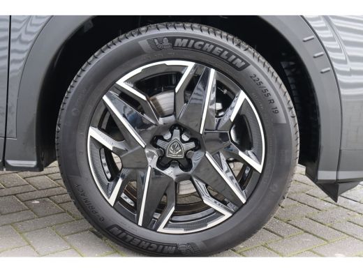 Peugeot 5008 1.2 HYBRID 145PK 7-ZITS GT AUTOMAAT / NAVI / LEDER / CLIMA / FULL-LED / 19" LMV / KEYLESS / CAMER... ActivLease financial lease