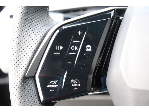 Peugeot 5008 1.2 HYBRID 145PK 7-ZITS GT AUTOMAAT / NAVI / LEDER / CLIMA / FULL-LED / 19" LMV / KEYLESS / CAMER... ActivLease financial lease