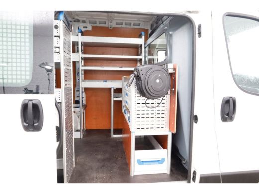 Peugeot Boxer 2.0 BlueHDI E6 130pk L1H2 Premium Navi/Camera/Inrichting 04-2018 ActivLease financial lease