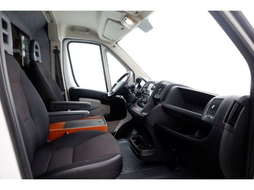 Peugeot Boxer 2.0 BlueHDI E6 130pk L1H2 Premium Navi/Camera/Inrichting 04-2018 ActivLease financial lease