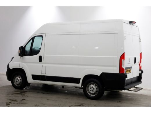 Peugeot Boxer 2.0 BlueHDI E6 130pk L1H2 Premium Navi/Camera/Inrichting 04-2018 ActivLease financial lease