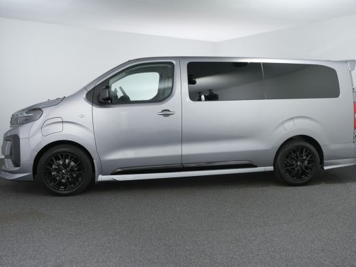 Peugeot e-Expert L3 75 kWh STX | ECall: Peugeot Connect SOS & Assistance | Elektrisch bedienbare en verwarmbare bu... ActivLease financial lease