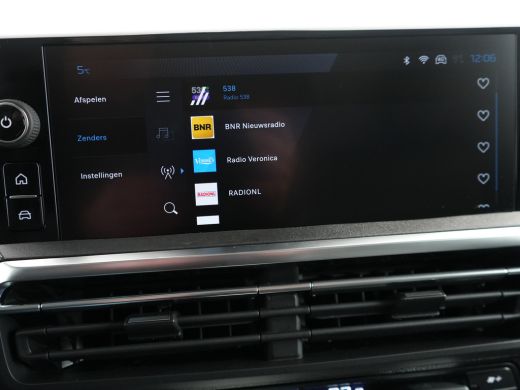 Peugeot e-Expert L3 75 kWh STX | ECall: Peugeot Connect SOS & Assistance | Elektrisch bedienbare en verwarmbare bu... ActivLease financial lease