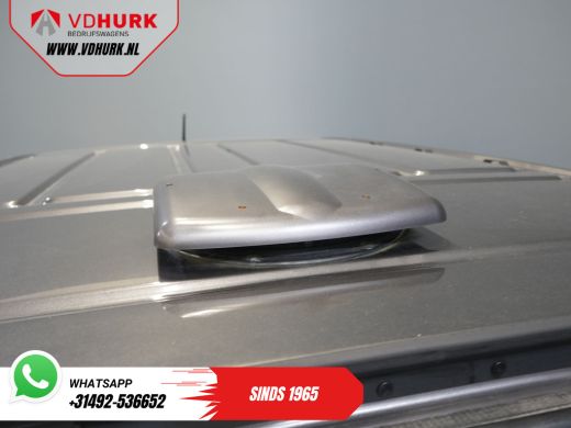 Peugeot e-Expert Premium 50 kWh 230 km WLTP Snellader/ Elek.dakventilator/ Navi/ Carplay/ Camera/ PDC/ Cruise/ Airco ActivLease financial lease