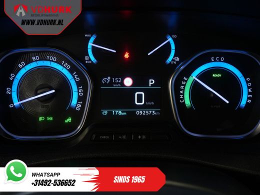 Peugeot e-Expert Premium 50 kWh 230 km WLTP Snellader/ Elek.dakventilator/ Navi/ Carplay/ Camera/ PDC/ Cruise/ Airco ActivLease financial lease