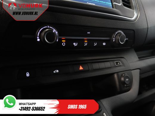 Peugeot e-Expert Premium 50 kWh 230 km WLTP Snellader/ Elek.dakventilator/ Navi/ Carplay/ Camera/ PDC/ Cruise/ Airco ActivLease financial lease