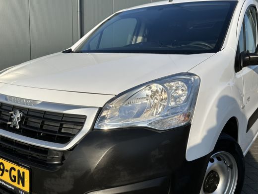 Peugeot Partner 1.6 HDI EURO 6 / L1H1 / AIRCO / ORIG. NL / 111.514 KM / SCHUIFDEUR ActivLease financial lease