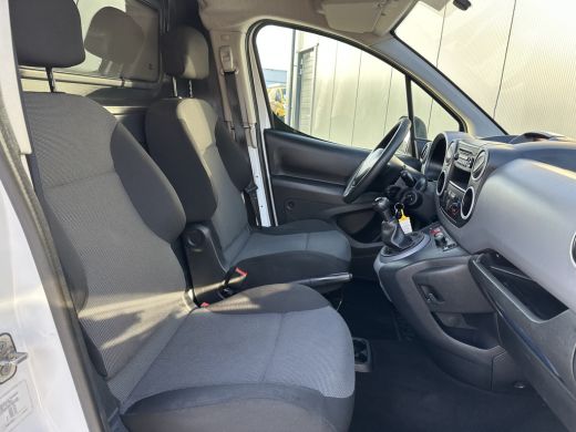 Peugeot Partner 1.6 HDI EURO 6 / L1H1 / AIRCO / ORIG. NL / 111.514 KM / SCHUIFDEUR ActivLease financial lease