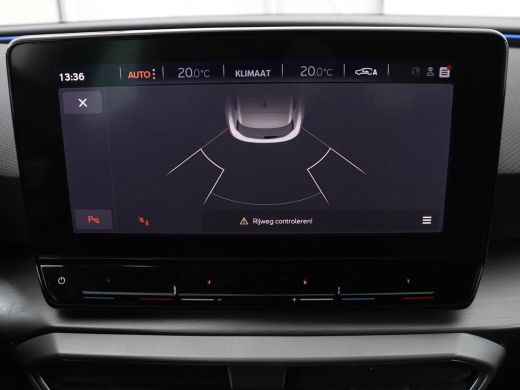 Seat Leon 1.4 TSI eHybrid PHEV FR | Trekhaak | Adaptive cruise | Carplay | Sfeerverlichting | Navigatie | S... ActivLease financial lease