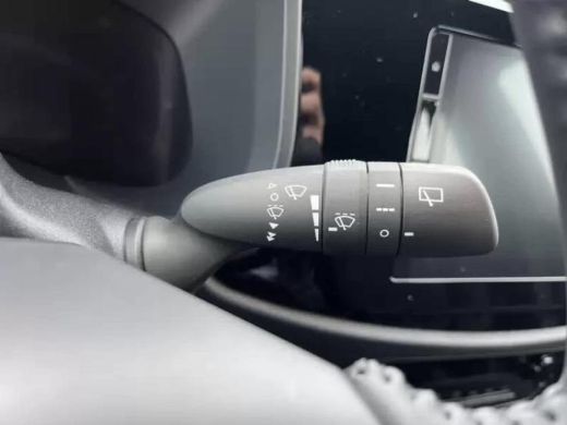 Toyota Aygo Hybrid 115 play **HYBRIDE/ AUTOMAAT/ NIEUWE AUTOMAAT** ActivLease financial lease