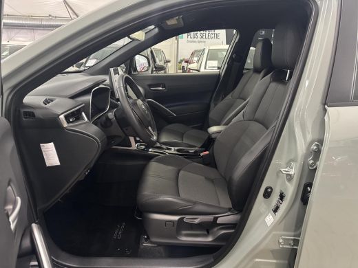 Toyota Corolla Cross Hybrid 140 Style | 06-10141018 Voor meer informatie ActivLease financial lease