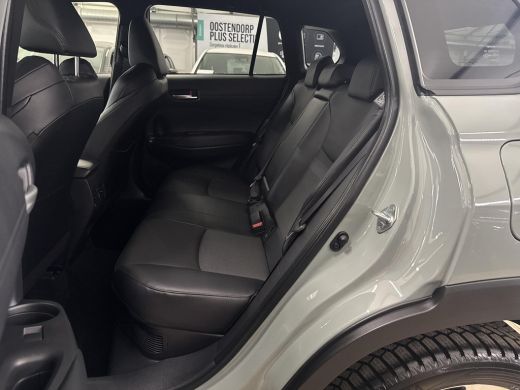 Toyota Corolla Cross Hybrid 140 Style | 06-10141018 Voor meer informatie ActivLease financial lease