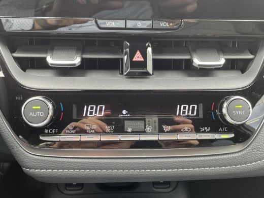 Toyota Corolla Touring Sports Hybrid 140 Dynamic **NIEUWE AUTO** ActivLease financial lease