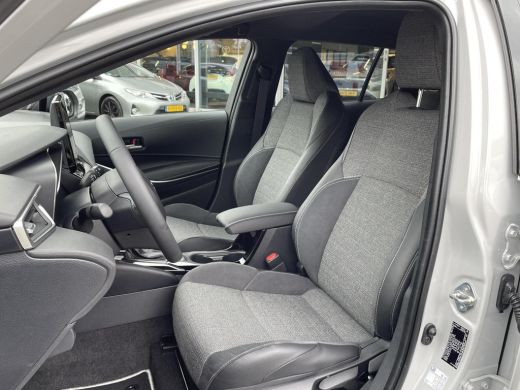 Toyota Corolla Touring Sports Hybrid 140 Dynamic **NIEUWE AUTO** ActivLease financial lease