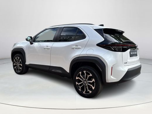 Toyota Yaris Cross 1.5 Hybrid 130 Dynamic Comfort Pack | 06-10141018 Voor meer informatie ActivLease financial lease