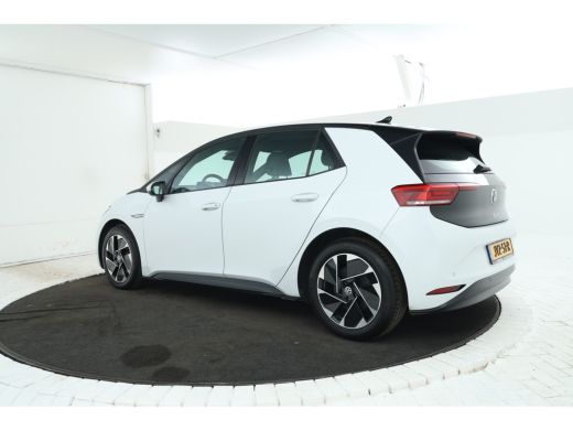 Volkswagen ID.3 Pro 58 kWh Zwart dak, apple carplay, climate, SOH 91% ActivLease financial lease