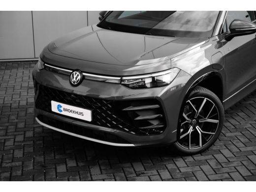 Volkswagen Tayron R-Line Edition | 'App-Connect' draadloze smartphone integratie | Automatische afstandsregeling (A... ActivLease financial lease