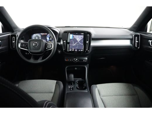Volvo  XC40 1.5 T4 Recharge Inscription Expression Panoramadak | Trekhaak | Cruise Control | Keyless | Elek K... ActivLease financial lease