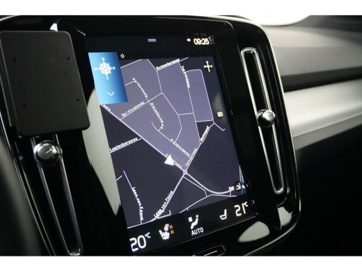 Volvo  XC40 1.5 T4 Recharge Inscription Expression Panoramadak | Trekhaak | Cruise Control | Keyless | Elek K... ActivLease financial lease