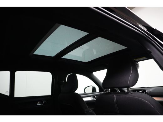 Volvo  XC40 1.5 T4 Recharge Inscription Expression Panoramadak | Trekhaak | Cruise Control | Keyless | Elek K... ActivLease financial lease