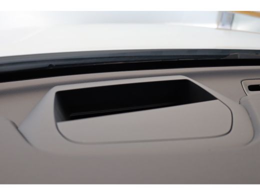 Volvo  XC60 T6 350PK Ultra Black Edition | Gelam Glas | Panoramadak | 360 | Adap cruise | Memory | HK audio ActivLease financial lease