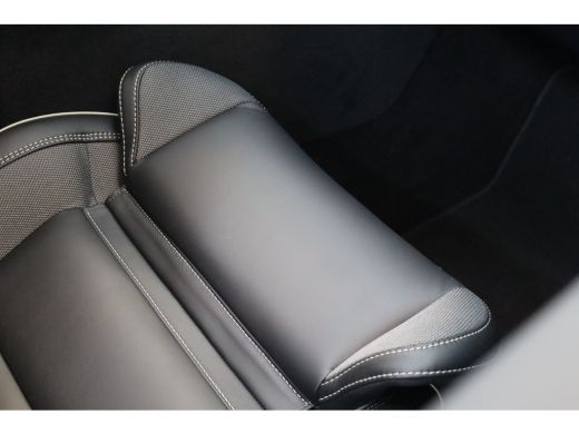 Volvo  XC60 T6 350PK Ultra Black Edition | Gelam Glas | Panoramadak | 360 | Adap cruise | Memory | HK audio ActivLease financial lease