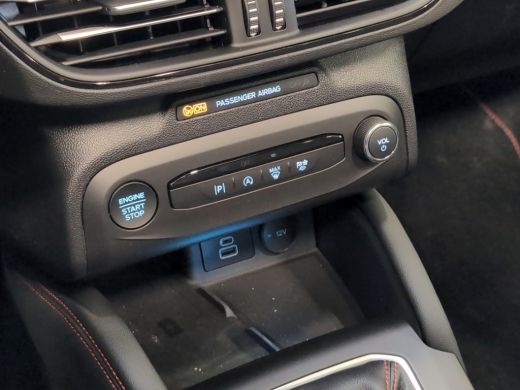 Ford Focus Wagon 1.0 Hybrid ST Line X | Pano | Winter Pack | Adap. Cruise | Matrix LED | Achteruitrijcamera ... ActivLease financial lease