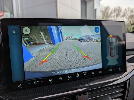 Ford Focus Wagon 1.0 Hybrid ST Line X | Panoramadak | Matrix-LED | Winterpack | Achteruitrijcamera | Airco (... ActivLease financial lease