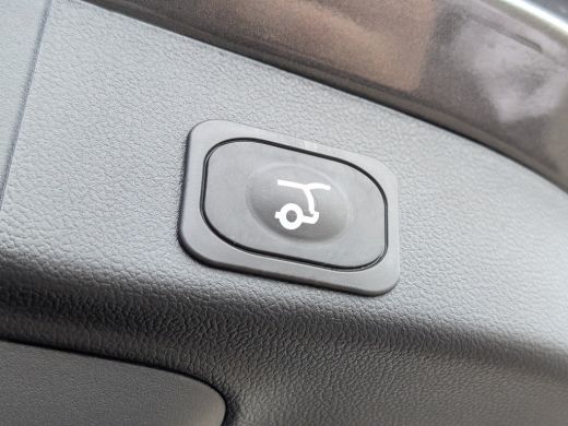 Ford Focus Wagon 1.0 Hybrid ST Line X | Panoramadak | Matrix-LED | Winterpack | Achteruitrijcamera | Airco (... ActivLease financial lease