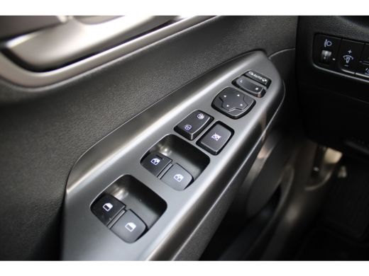 Hyundai Kona EV Comfort Smart 64 kWh | Achteruitrijcamera | Keyless entry | Keyless start ActivLease financial lease