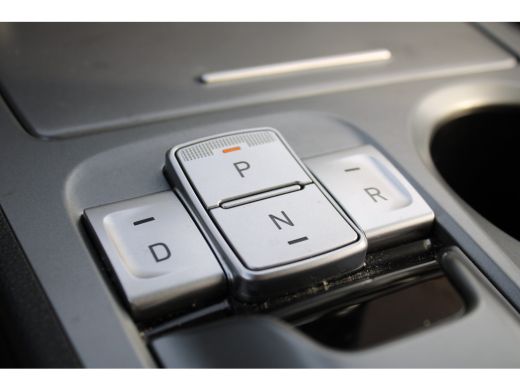 Hyundai Kona EV Comfort Smart 64 kWh | Achteruitrijcamera | Keyless entry | Keyless start ActivLease financial lease