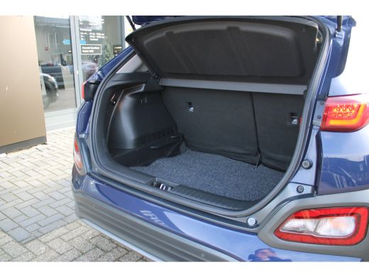 Hyundai Kona EV Comfort Smart 64 kWh | Achteruitrijcamera | Keyless entry | Keyless start ActivLease financial lease