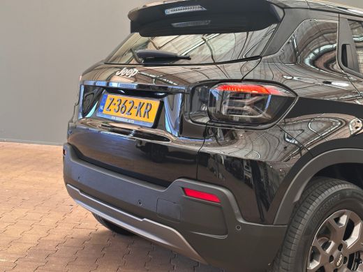 Jeep Avenger Longitude 54 kWh Clima | Cruise | Apple Carplay/Android Auto | LED | LMV |  | 11 kW lader | Bande... ActivLease financial lease