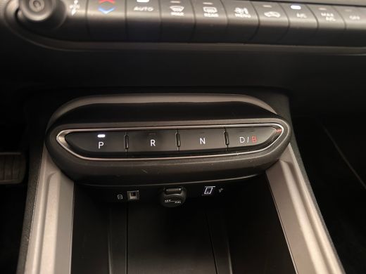 Jeep Avenger Longitude 54 kWh Clima | Cruise | Apple Carplay/Android Auto | LED | LMV |  | 11 kW lader | Bande... ActivLease financial lease