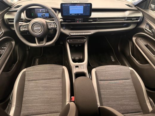 Jeep Avenger Longitude 54 kWh Clima | Cruise | Apple Carplay/Android Auto | LED | LMV |  | 11 kW lader | Bande... ActivLease financial lease