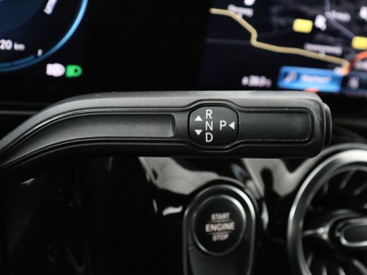 Mercedes-Benz GLA 250e AMG Limited | Panoramadak | Trekhaak | Adaptive cruise | Stoelverwarming | Memory | Matrix L... ActivLease financial lease