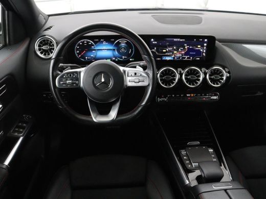 Mercedes-Benz GLA 250e AMG Limited | Panoramadak | Trekhaak | Adaptive cruise | Stoelverwarming | Memory | Matrix L... ActivLease financial lease