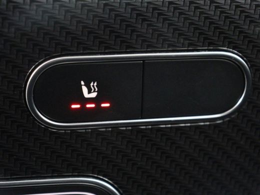 Mercedes-Benz GLA 250e AMG Limited | Panoramadak | Trekhaak | Adaptive cruise | Stoelverwarming | Memory | Matrix L... ActivLease financial lease