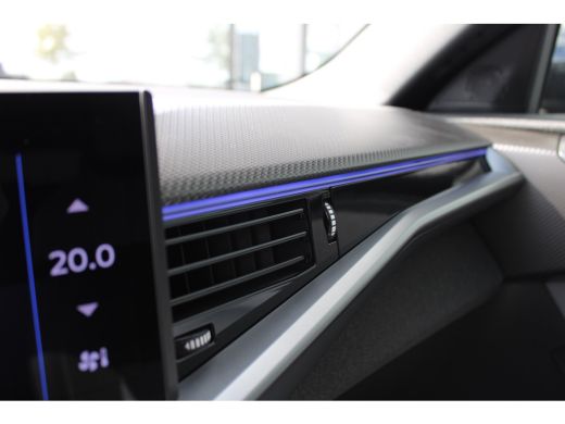 Opel Grandland GS | Draadloze telefoonlader (Inductie) | Elektronische klimaatregeling met twee zones | LED dagr... ActivLease financial lease